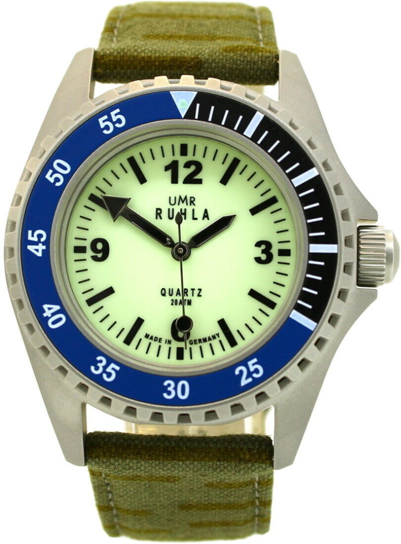 Ruhla-Kampfschwimmeruhr-13-02-mit-NVA-Recycling-Uhrband